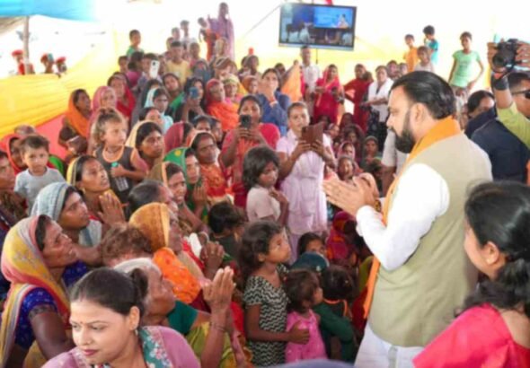 Bihar CM Samrat Choudhary Visits Flood Relief Camp in Hajipur
