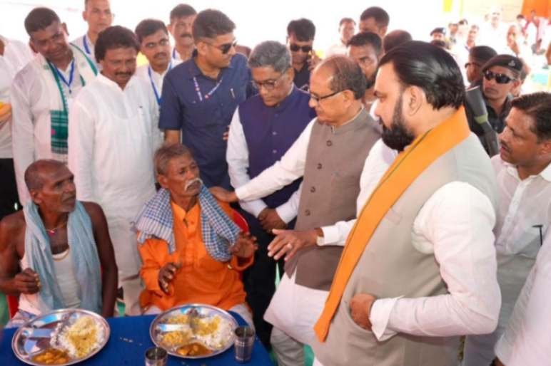 Bihar Chief Minister Samrat Choudhary and Union Agriculture Minister Shivraj Singh Chouhan interact with flood-affected people in a relief camp on September 16, 2026.