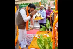 CM Samrat Choudhary Pays Tribute to Former Bihar CM Daroga Prasad Rai in Patna on September 2, 2026.
