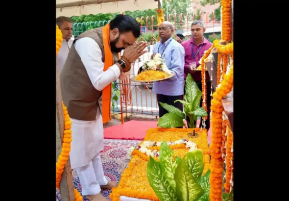 CM Samrat Choudhary Pays Tribute to Former Bihar CM Daroga Prasad Rai in Patna on September 2, 2026.